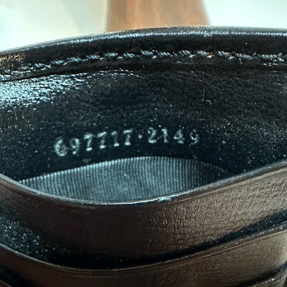 Gucci Logo Cardholder - Picture 3 of 9